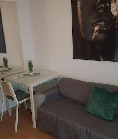 Chic Studio Pallady Apartment Bukares Bagian luar foto