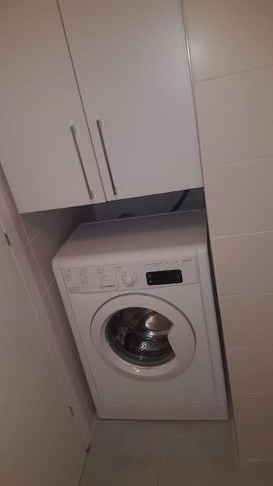 Chic Studio Pallady Apartment Bukares Bagian luar foto